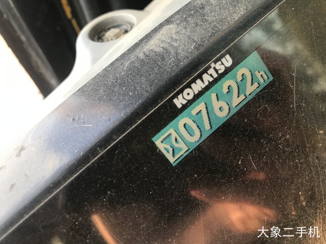 小松 PC220-8 挖掘机