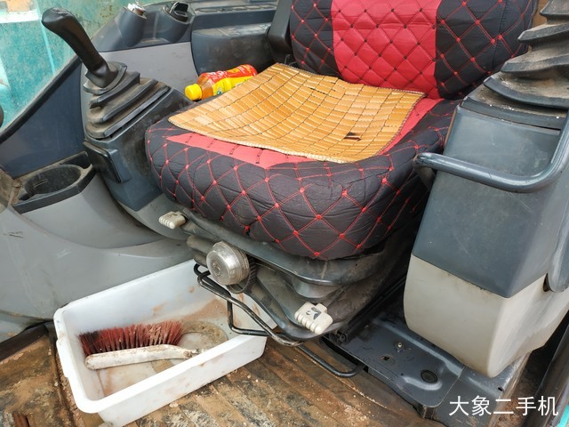 神钢 SK460-8 挖掘机