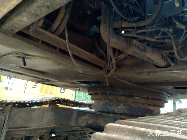 住友 SH240-5 挖掘机