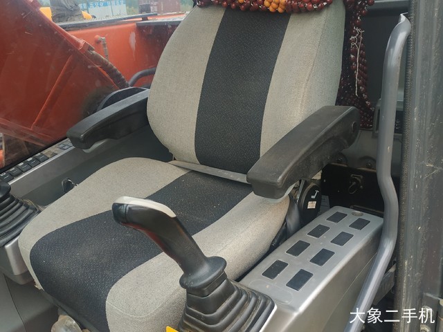 斗山 DX215-9C 挖掘机