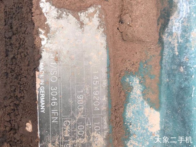 沃尔沃 EC210BLC 挖掘机