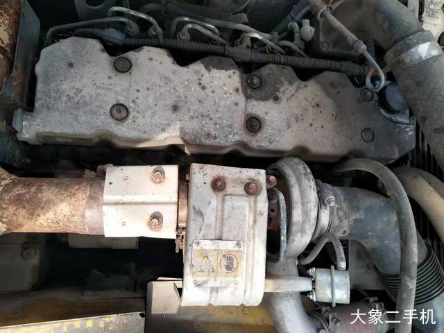 小松 PC240LC-8 挖掘机