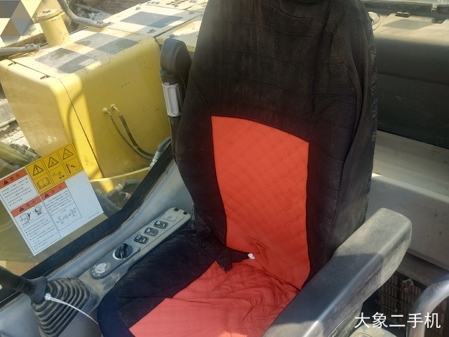 小松 PC130-7 挖掘机