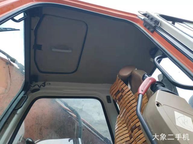 斗山 DH215-9E 挖掘机