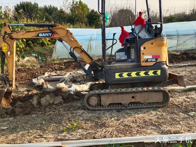 三一重工 SY16C 挖掘机