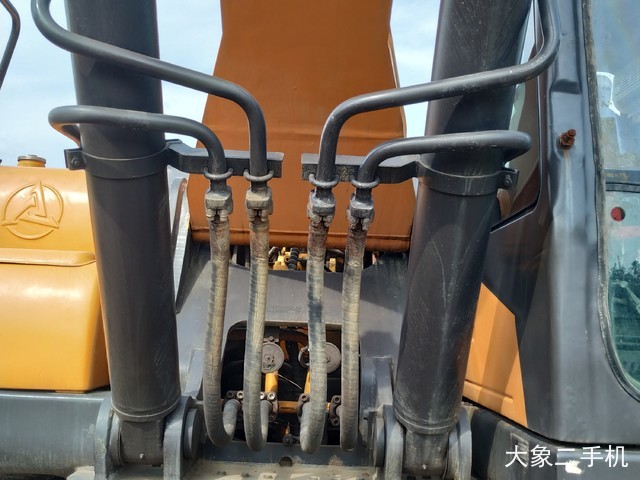 三一重工 SY365C-8 挖掘机