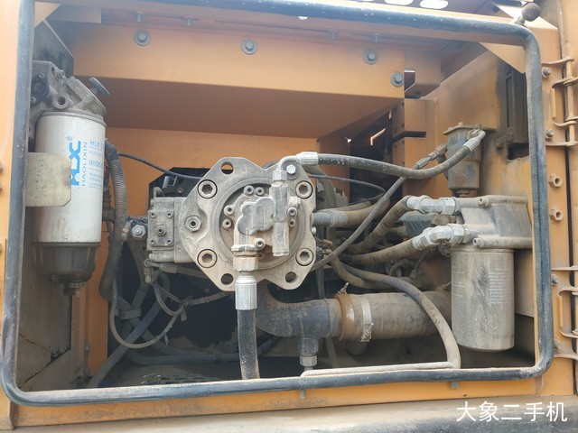 三一重工 SY235C-8S 挖掘机