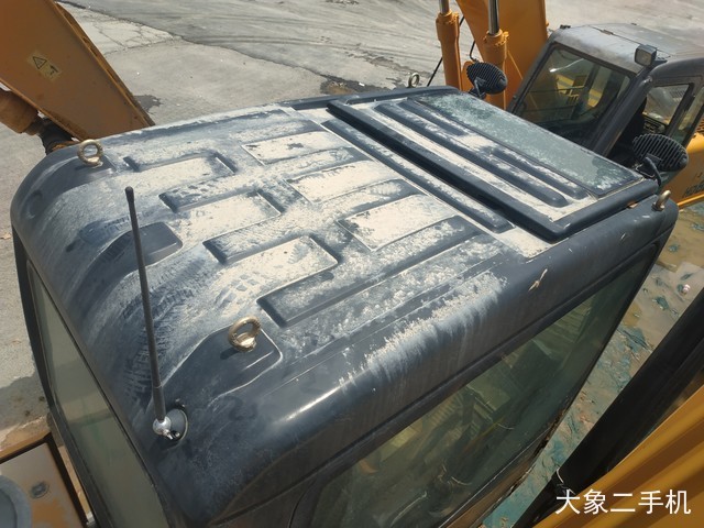 三一重工 SY245H 挖掘机