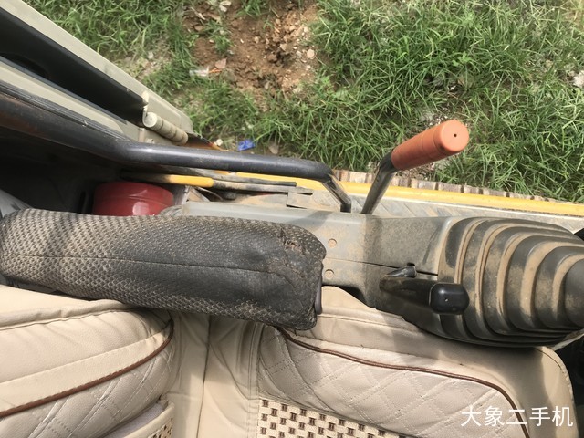 加藤 HD1023III 挖掘机