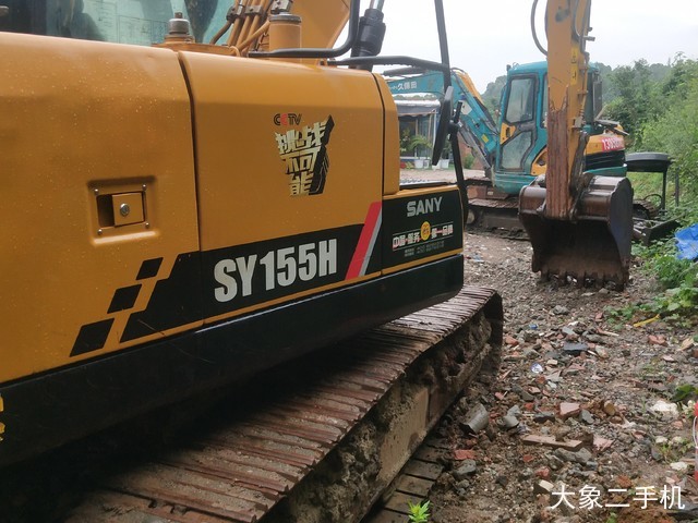 三一重工 SY135C 挖掘机
