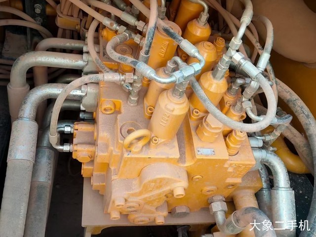 三一重工 SY485H-10 挖掘机