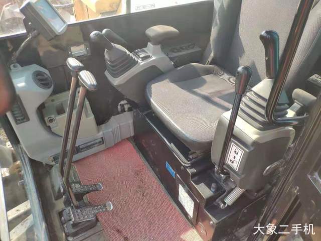 卡特彼勒 305.5 挖掘机