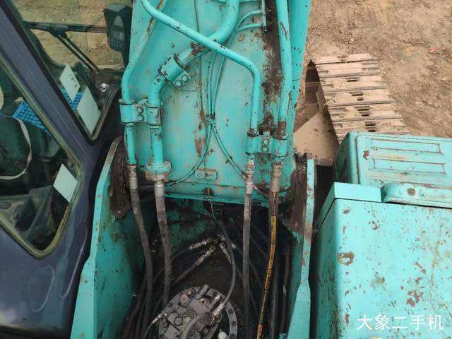 神钢 SK260LC-8 挖掘机