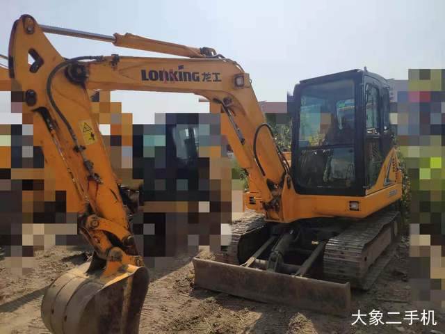 龙工 LG6060 挖掘机