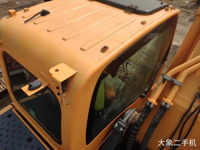 现代 R385LC-9T 挖掘机