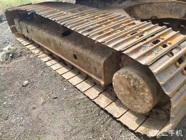 神钢 SK210LC-8 挖掘机