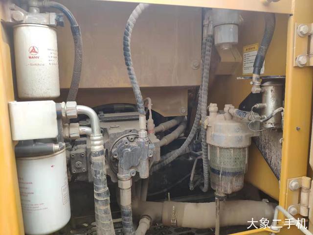 三一重工 SY135C-9 挖掘机