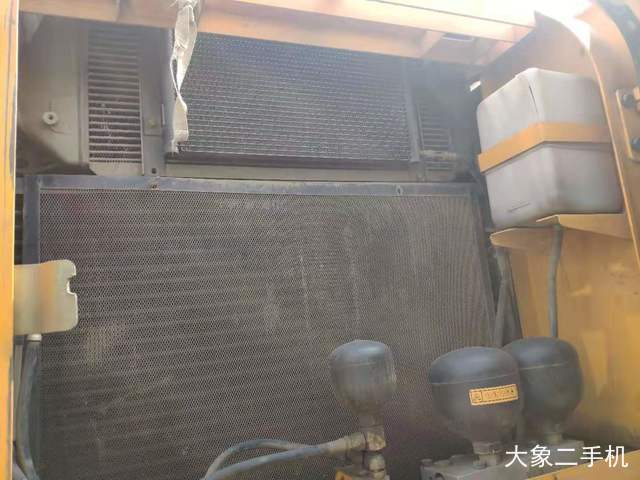 现代 R210W-7 挖掘机