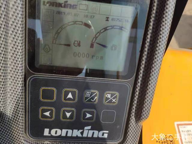 龙工 LG6060 挖掘机