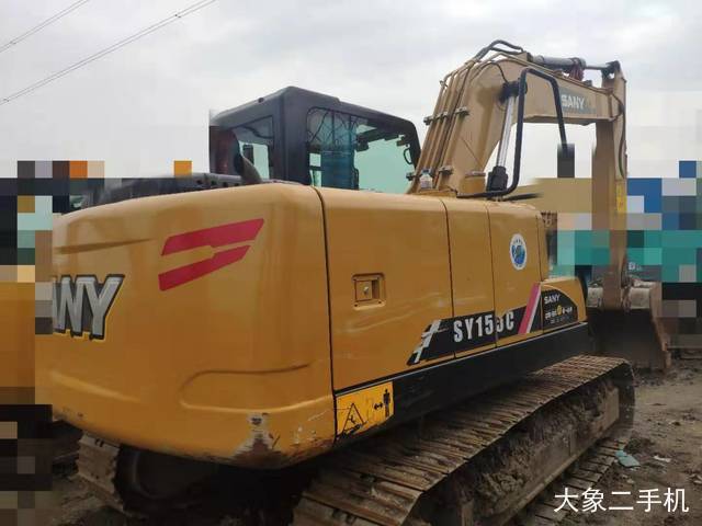 三一重工 SY135C-9 挖掘机