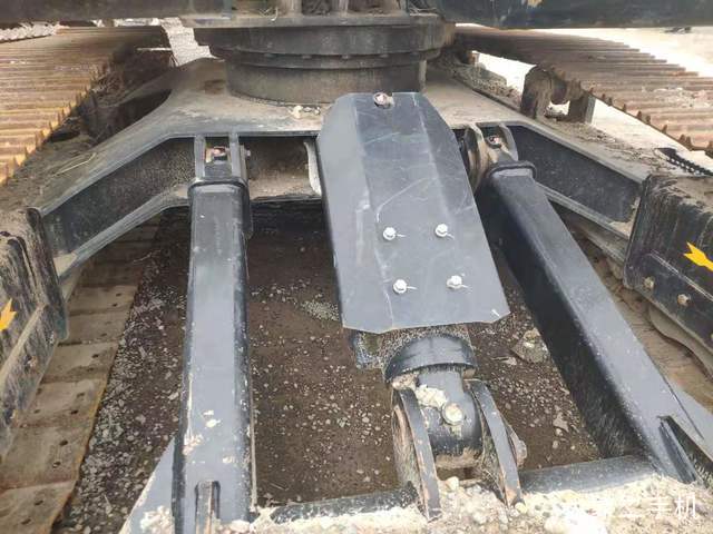 三一重工 SY75C-9 挖掘机