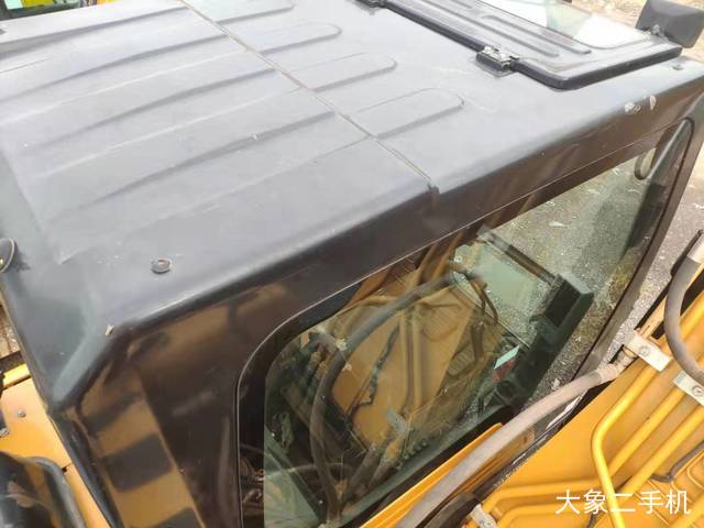 三一重工 SY135C-9 挖掘机