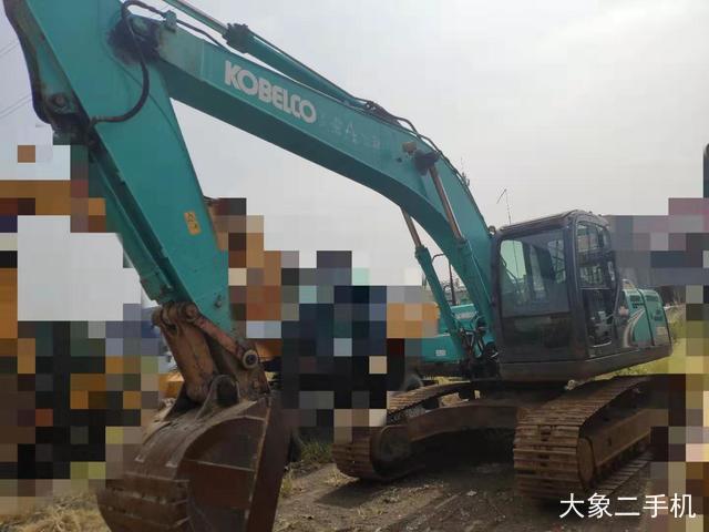 神钢 SK210LC-8 挖掘机