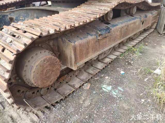 现代 R385LC-9T 挖掘机