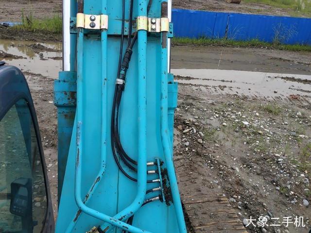 神钢 SK260LC-8 挖掘机