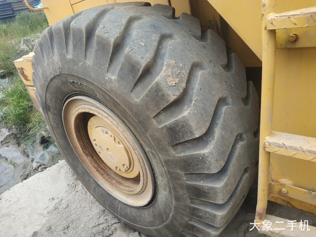 柳工 CLG855 装载机