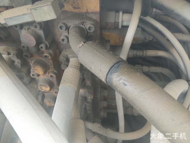 小松 PC200-8 挖掘机