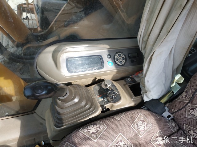 凯斯 CX360B 挖掘机