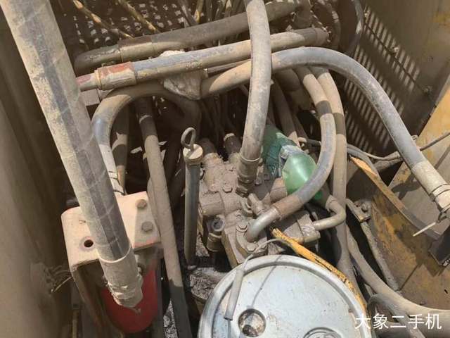 卡特彼勒 320C 挖掘机