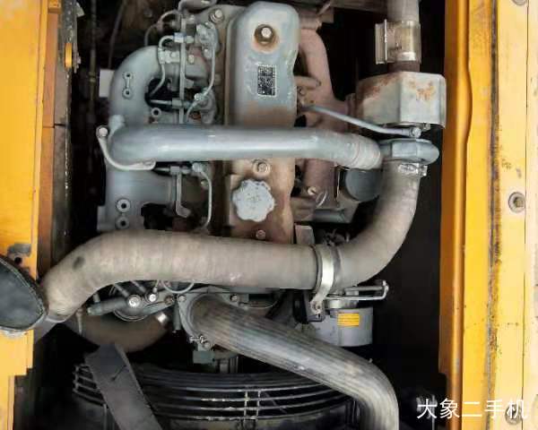 三一重工 SY135C-8 挖掘机