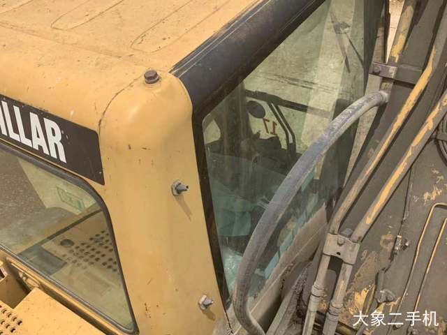 卡特彼勒 320C 挖掘机