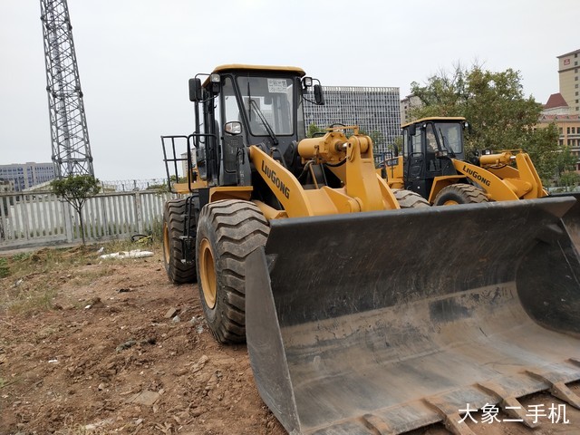 柳工 ZL50CN 装载机