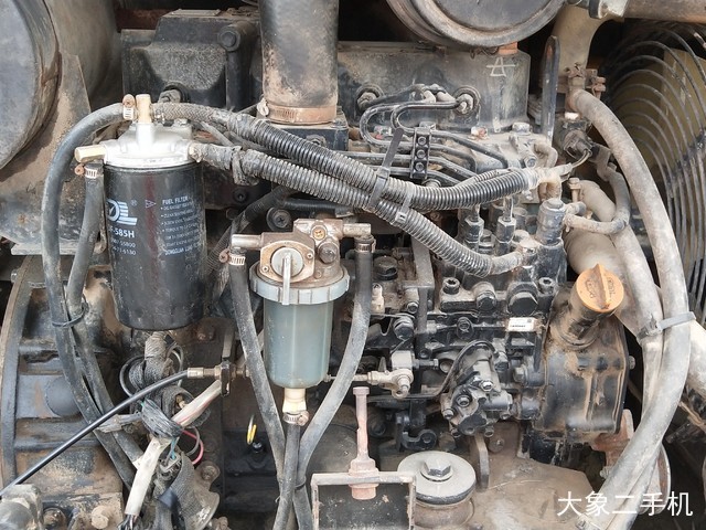 现代 R60-7 挖掘机