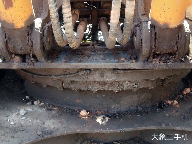 现代 R275LC-9T 挖掘机