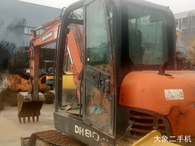 斗山 DH60-7 挖掘机