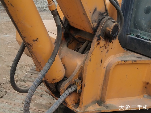 雷沃重工 FR65-7 挖掘机