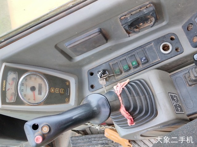 现代 R60-7 挖掘机