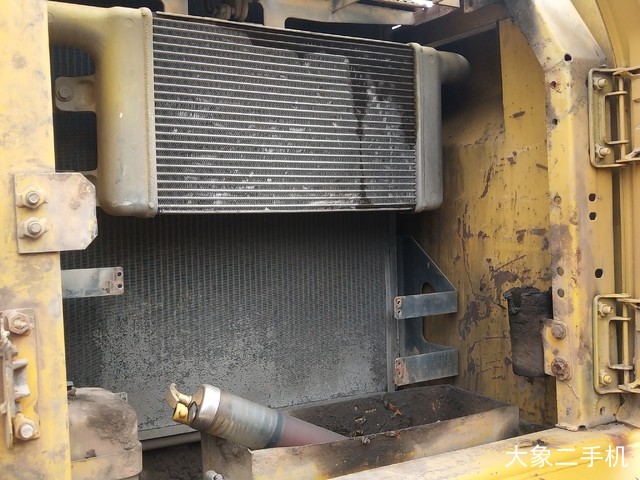 小松 PW220-7 挖掘机