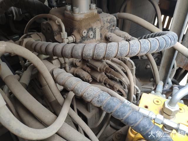 劲工 JG-130S 挖掘机