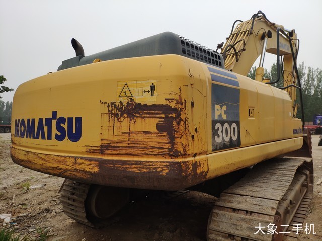 小松 PC300-7 挖掘机