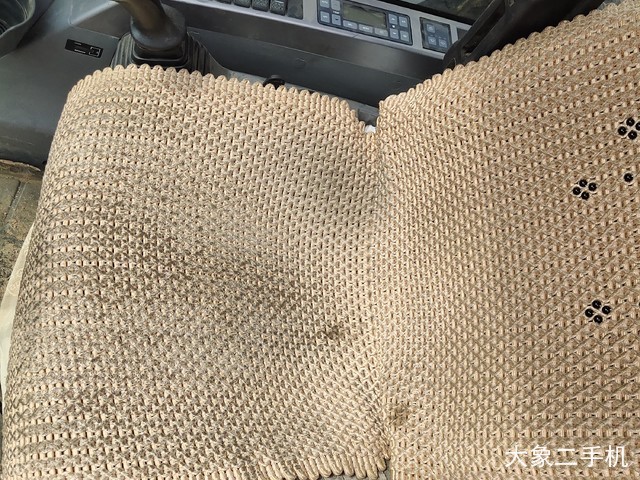 斗山 DX260LC-9C 挖掘机