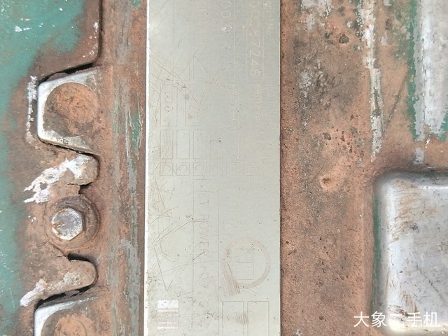 沃尔沃 EC210BLC 挖掘机