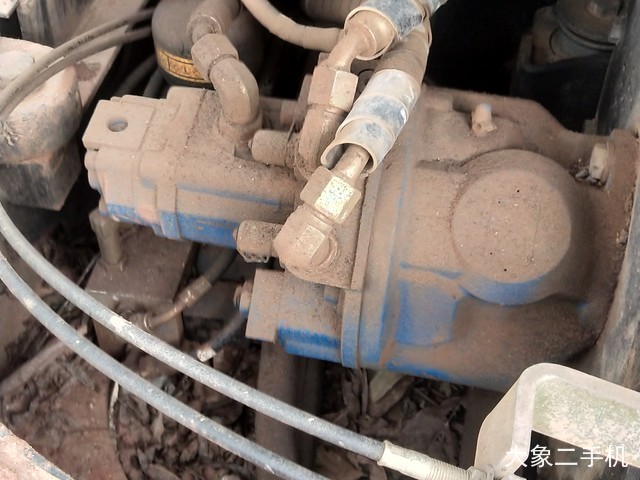 现代 R60-7 挖掘机