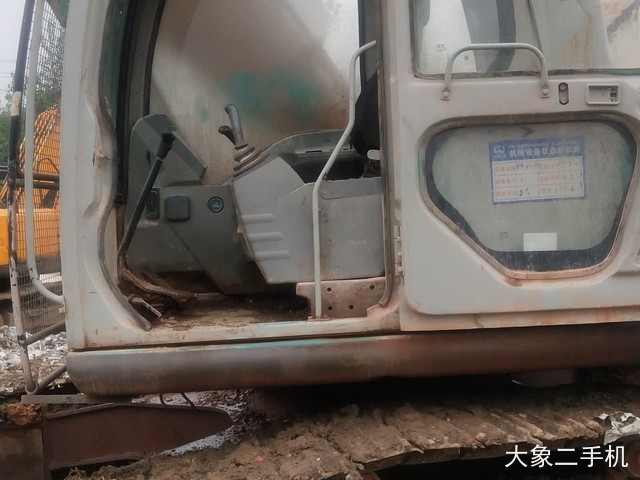 神钢 SK250-6E 挖掘机