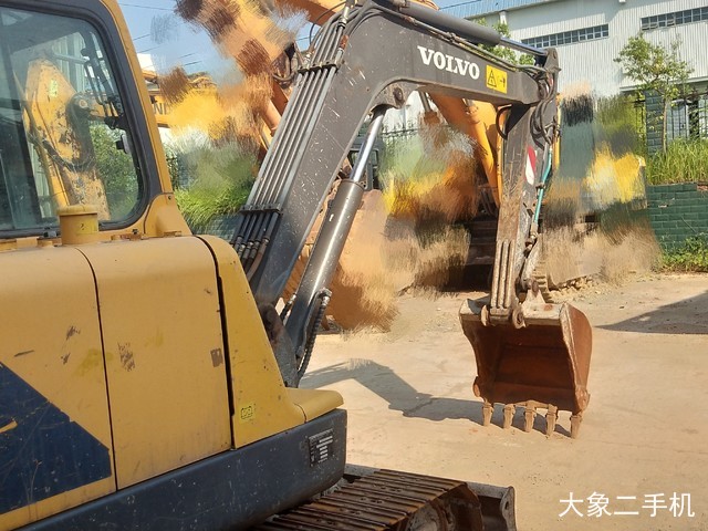 沃尔沃 EC55B-Pro 挖掘机