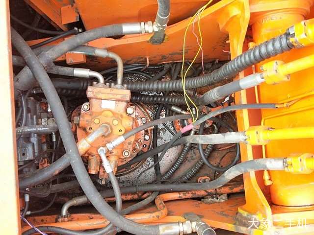 斗山 DH220LC-V 挖掘机